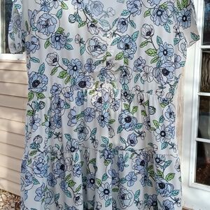 NOBO No Boundaries Floral Soft Slip Over Dress V-neck Elastic Waist Short Sleeve